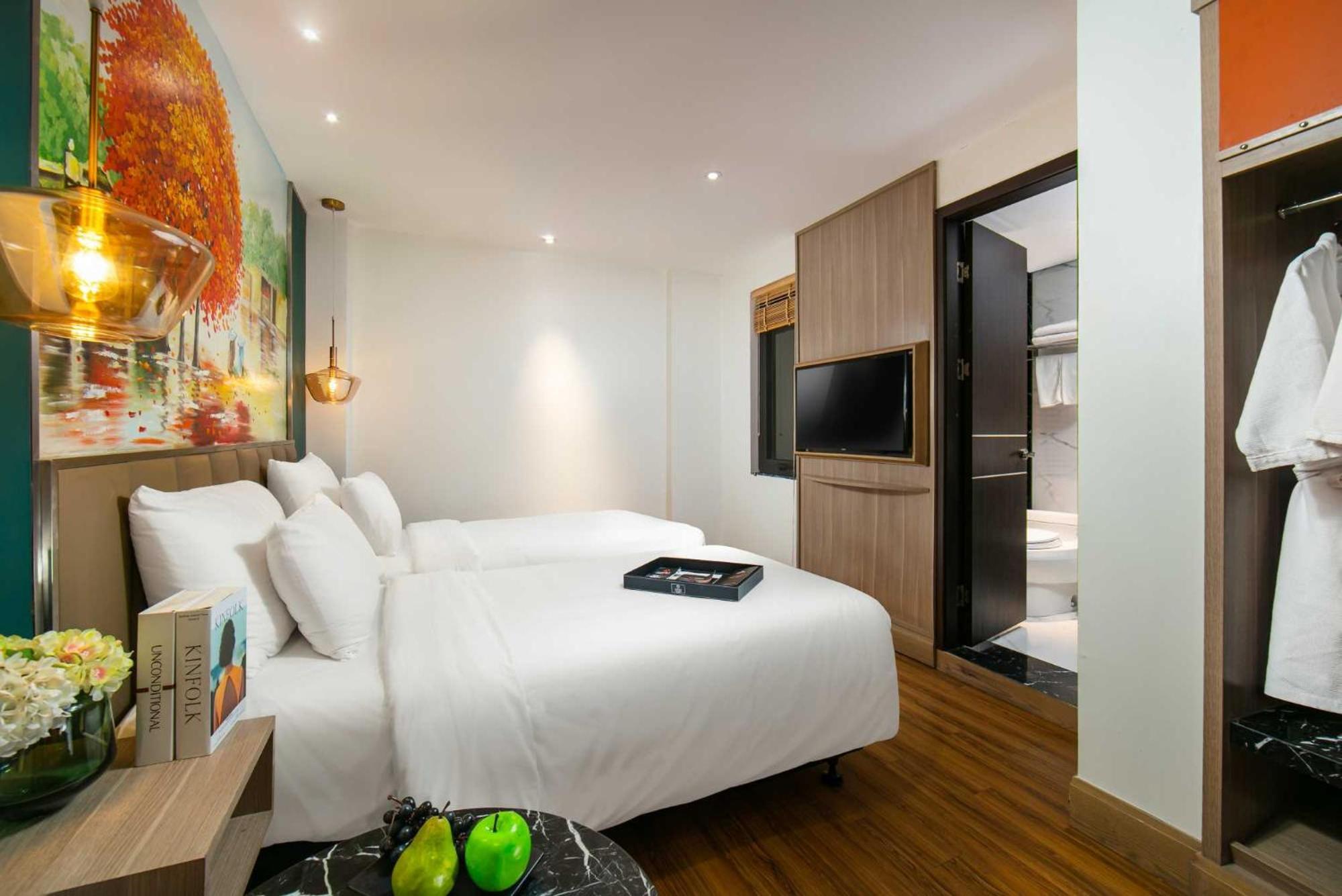 Aurora Premium - A Lifestyle Hotel Hanoï Extérieur photo